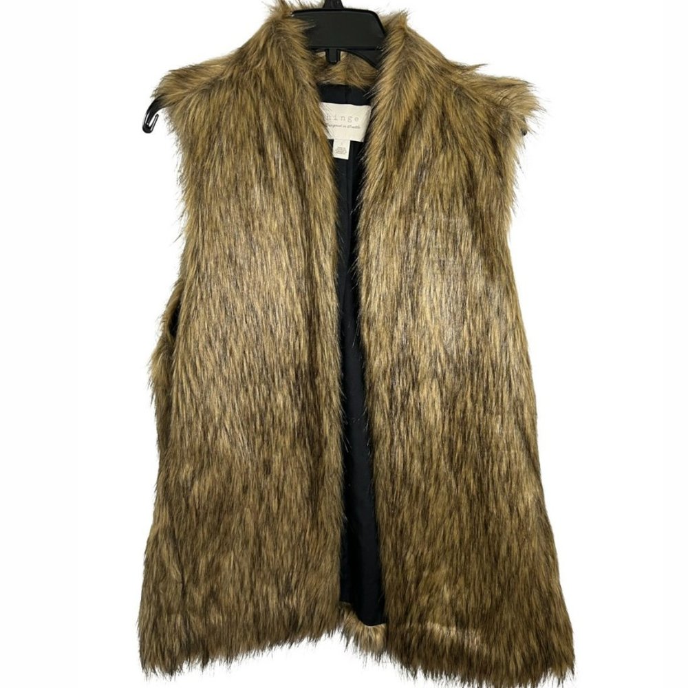 Hinge One-Size Long Faux Fur Vest